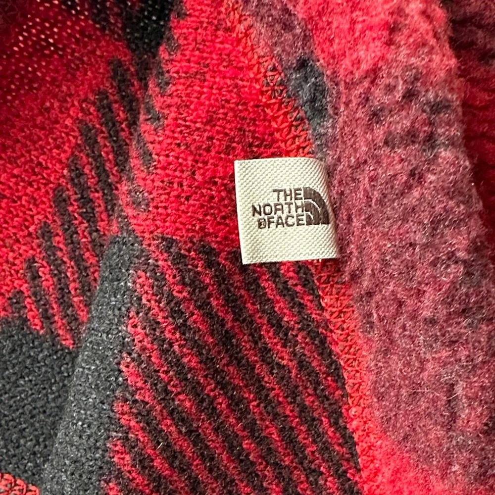 The North Face Red and Gray Buffalo Plaid Fleece Gaiter